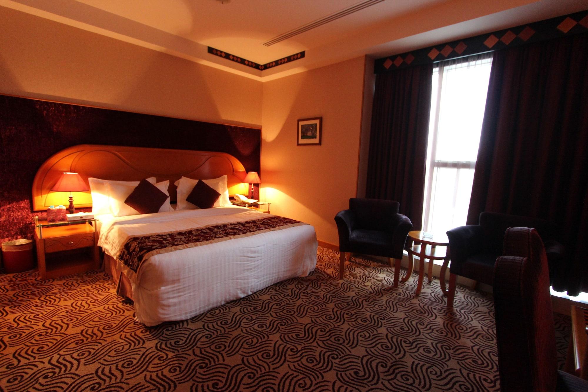 Awaliv International Hotel Ет-Таїф Екстер'єр фото A room at the hotel