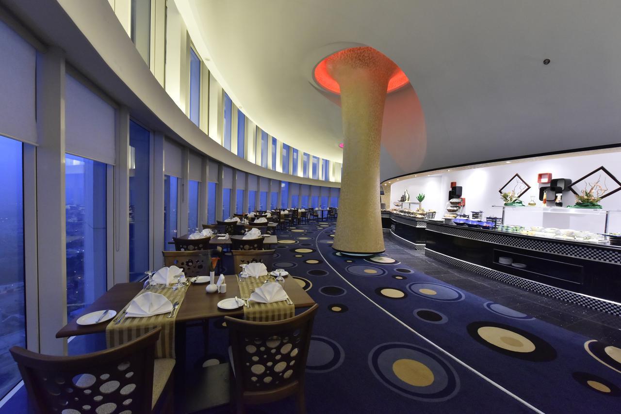 Awaliv International Hotel Ет-Таїф Екстер'єр фото The 360 Restaurant